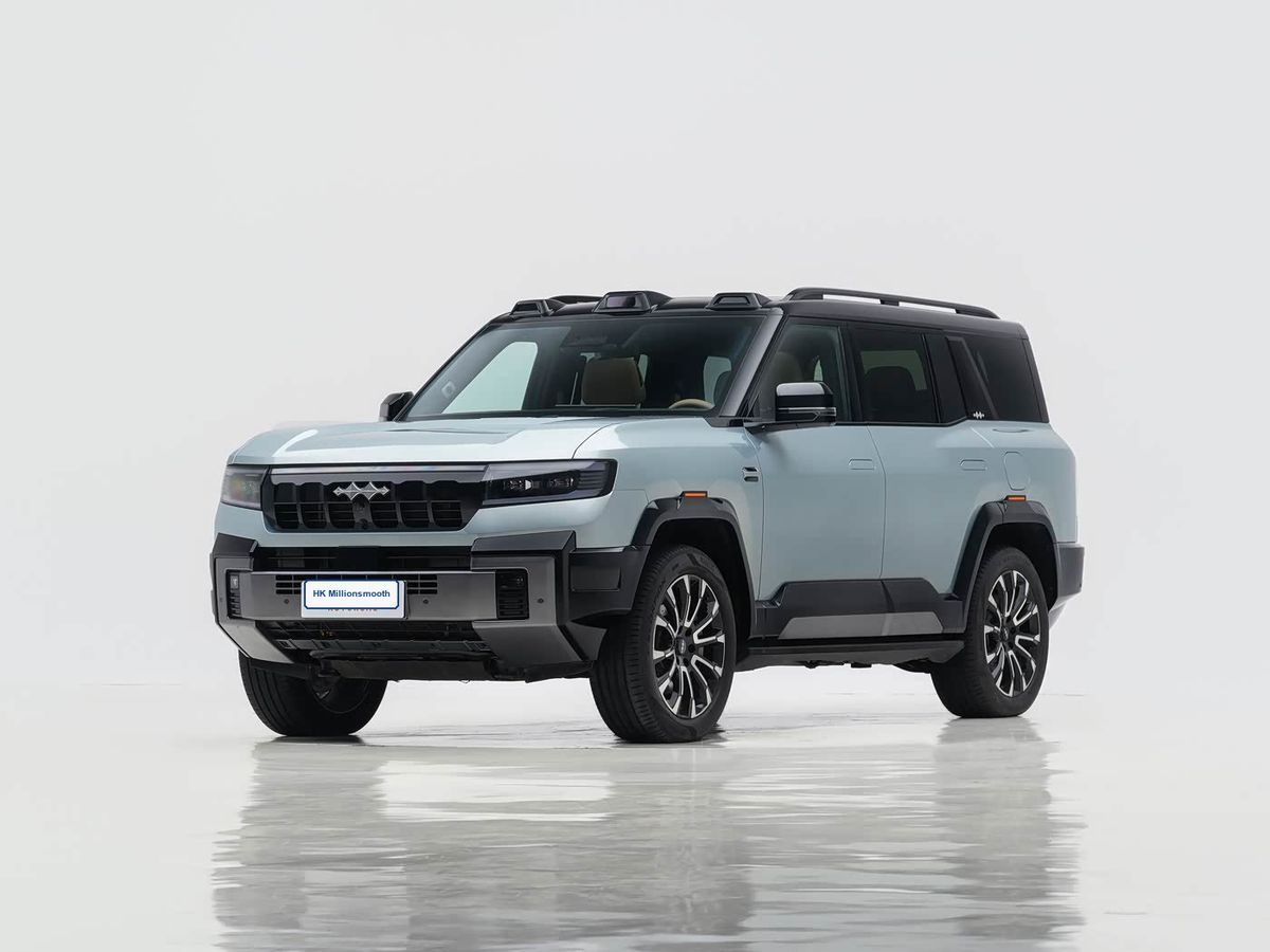 BYD Leopard 8